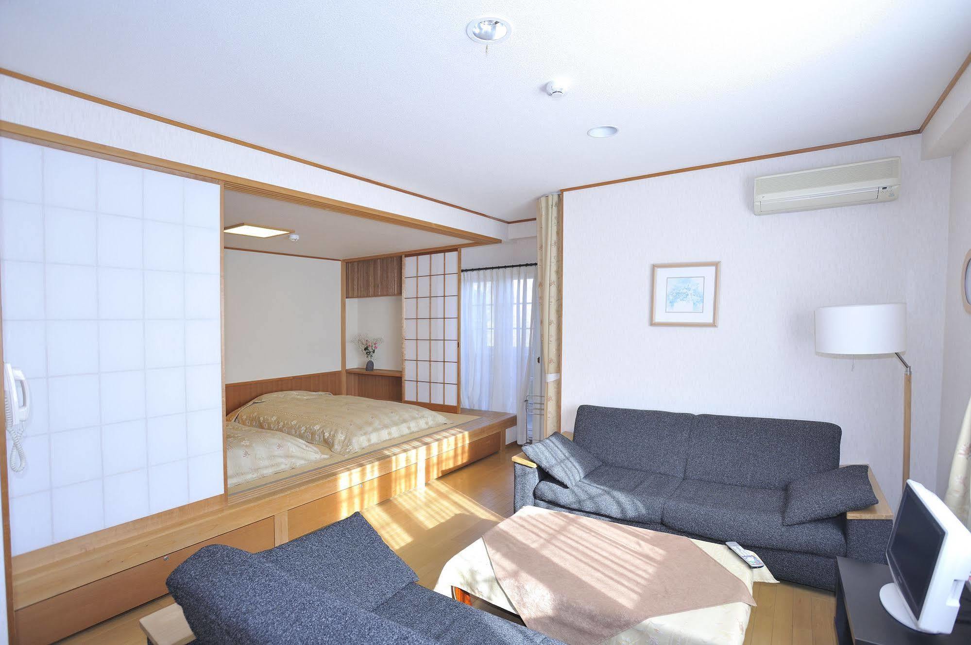 湯河原温泉 ホテル 眺望山荘 湯河原町 エクステリア 写真